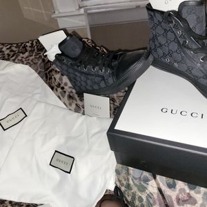Gucci Women's 10 high top sneakers